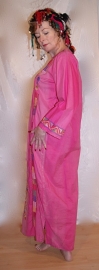 Originele Bedoeïnen jurk  met kruissteek uit Egypte bicolor ROSE ROZE - Badou Thobe - Authentic Bedouin Thobe Egypt gradient PINK dress