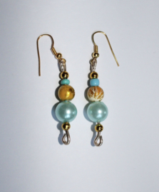 Lichtgewicht Zomer oorbellen TURQUOISE GOUD met kraaltjes - dames meisjes - Bohemian