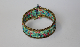 Atlantis Armband Ibiza hippie chic met mix kleuren kraaltjes TURQUOISE GROEN GOUD BLAUW ROOD ZALMORANJE ROZE