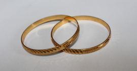 nr2 : 2, 5 mm breed - 5,5 cm diameter - Princess nr2  : 2 bracelets GOLD color girls, 5 mm wide