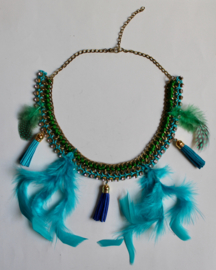 Boho Hippie chick necklace with feathers, chain, ribbon, tassels and strass, TURQUOISE BLUE, GREEN, GOLD - Collier strass  Bohémien aux plumes TURQUOISE VERT DORÉ