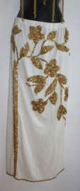 36-38 size - Bellydance costume  : 1-slit straight skirt, OFF WHITE, GOLDen flowers decorated + fully sequinned golden bra
