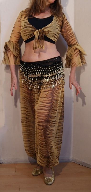 Tijgerset : Harembroek en knooptopje tijgermotief BEIGE ZWART - 2-pce bellydance tiger costume : Tie top + harempants