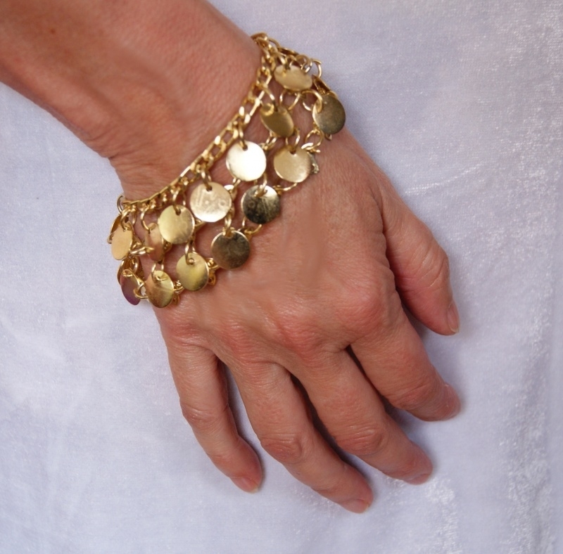 Armbandje met 2 rijen kleine effen muntjes GOUD kleur - 2-row coins bracelet GOLDEN
