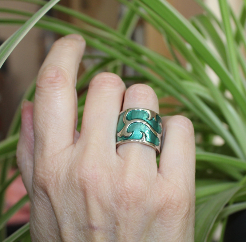 Ring silver color with green, oriental curly design, size 55/56  - diameter 17,50 17,75 mm -