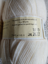 2 Bollen Hema Sokkenwol Roomwit