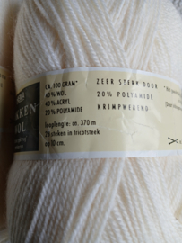 2 Bollen Hema Sokkenwol Roomwit