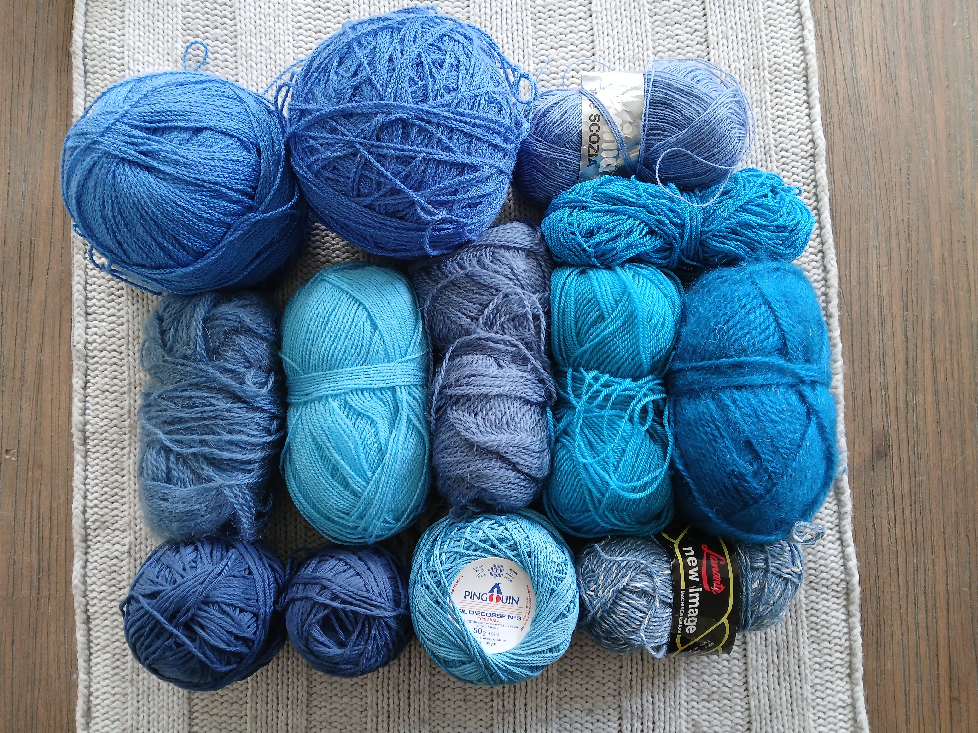 Pakket restanten blauw 945 gram