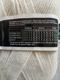 4 Bollen Hema Cable Creme