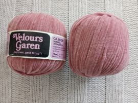 2 Bollen Hema Velours/Chenille Roze