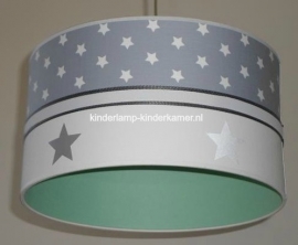 lamp babykamer grijs witte sterren en zilveren sterren mint groen