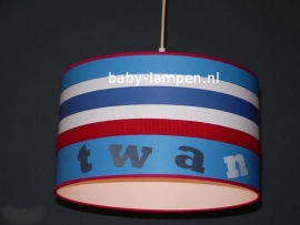 lamp babykamer behang  rood wit blauw Twan