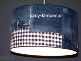 Stoere lamp babykamer spijkerbroek met blauwe ruit