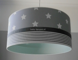 Babylamp grijze sterren en strepen en mint groen binnenkant