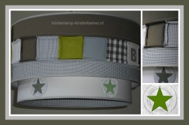 lamp babykamer naailamp groen grijs wit en sterren