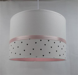 hanglamp babykamer wit roze en zwarte hartjes