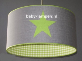 lamp babykamer grijs met 3  groene sterren