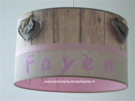 Babylamp Fayen steigerhout roze en harten