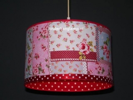 lamp babykamer roze piproosje rode stip