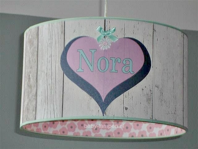 Babylamp steigerhout met drie keer hart Nora