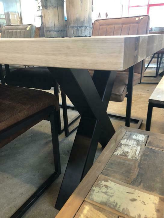 Fonkelnieuw Grote eiken houten eettafel, industrieel | Eettafels | WK Home.nl ZJ-37