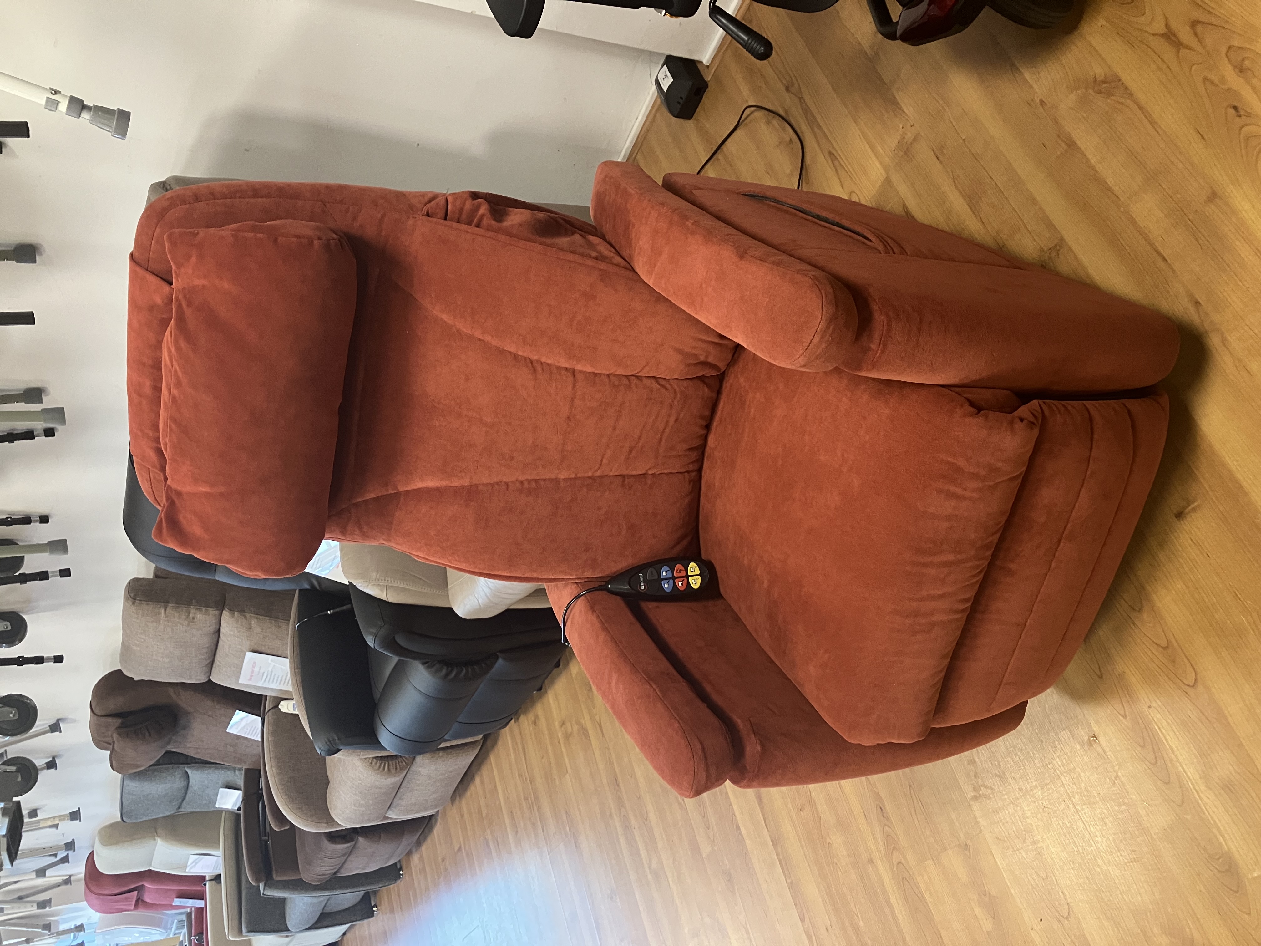 Sta op stoel Fitform Vario 570 met kuiprug