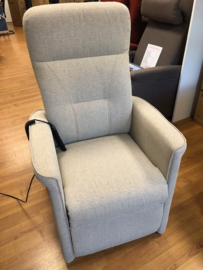 Sta op stoel/relaxfauteuil beige