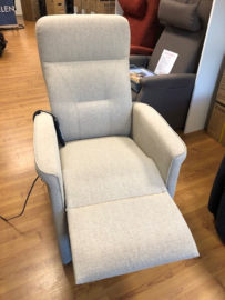 Sta op stoel/relaxfauteuil beige