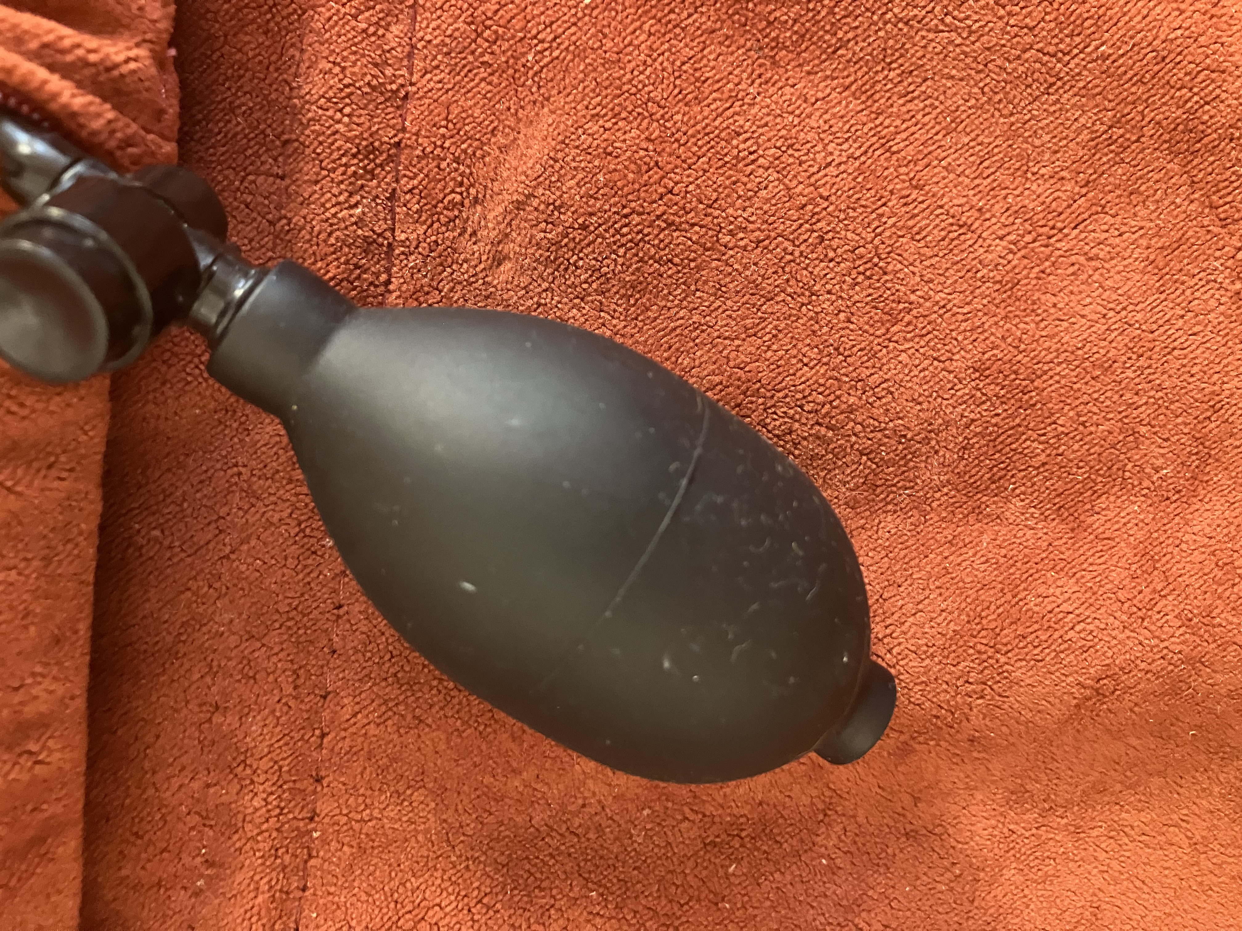Sta op stoel Fitform Vario 570 met kuiprug
