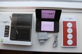 Nintendo DS DSI 3DS 2DS (XL) Console