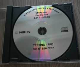 Stickybear Family fun 1.01 / 10-03-95 Testing FPD - CD-I Philips (N.2.1)