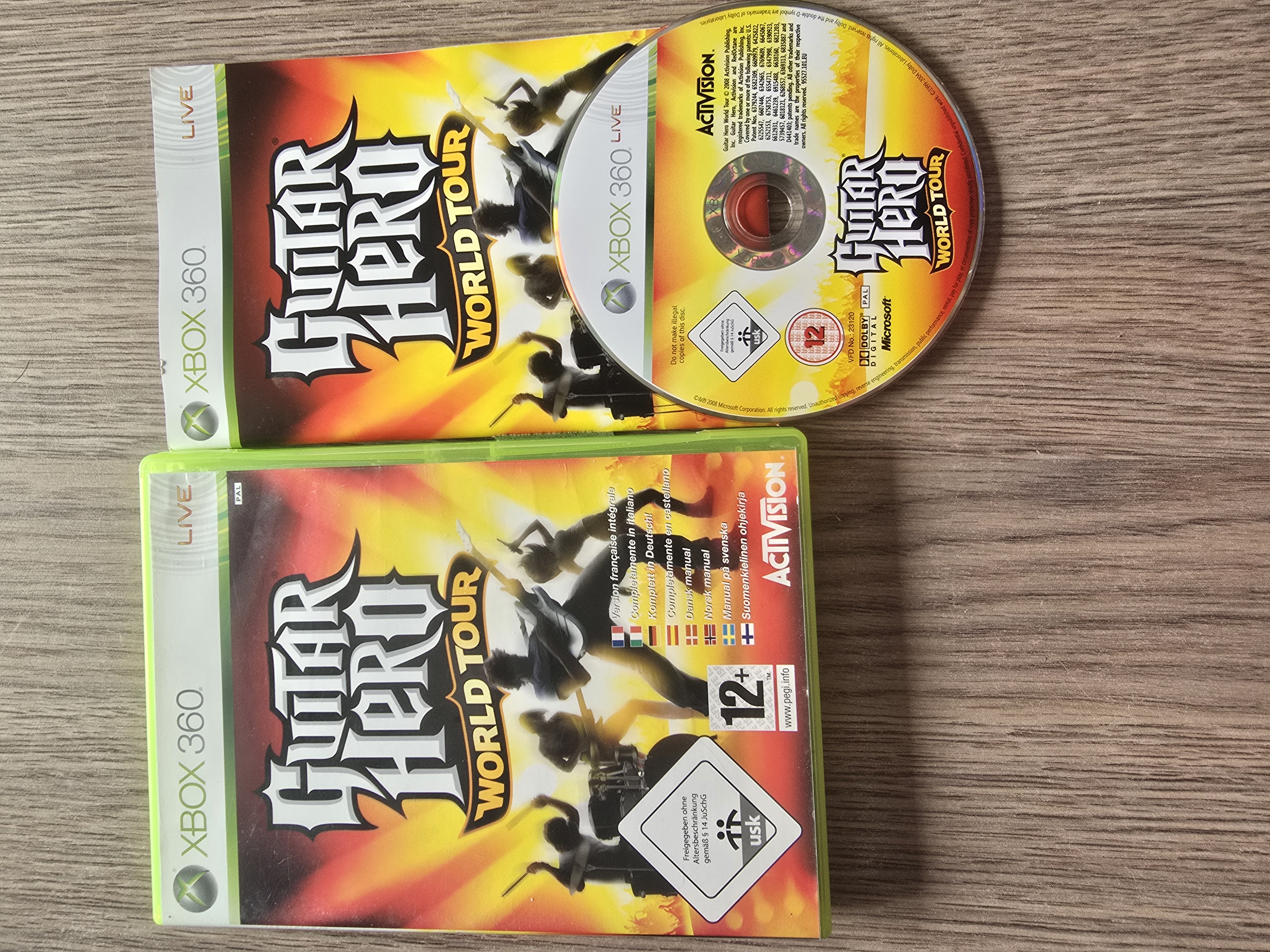 Guitar Hero World Tour - Microsoft Xbox 360 (P.2.2)