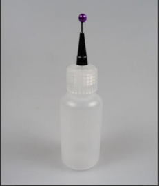 Ultra fine tip applicator