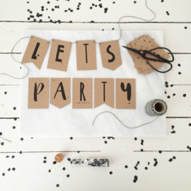 DIY Slinger mini kaartjes  |  It`s Party Time  |  Miek in Vorm