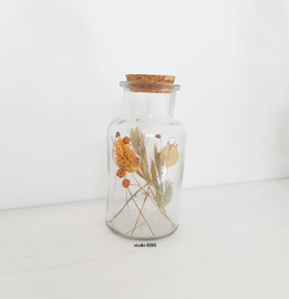 Jar met droogbloemen Studio EEKE M 