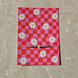 Kaart summer is here & armbandje naar keuze