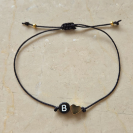 Initiaal armbandje