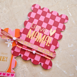 Kaart voor lieve mama met 2 armbandjes