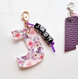 Letter sleutelhanger  + naam