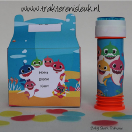 Baby Shark Traktatie blauw met bellenblaas