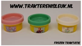 Frozen play doh klei
