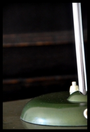Kaiser bureaulamp, fraaie groene kleur! bijzonder model in mooie staat. VERKOCHT!
