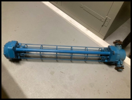 Industriële Tube, Blauwe TL (Tube), omgebouwd naar 2 E27 fittingen!