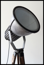 VERKOCHT! Stoere industriële Philips statief lamp! Zeer zeldzaam model!