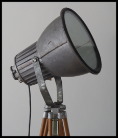 VERKOCHT! Stoere industriële Philips statief lamp! Zeer zeldzaam model!