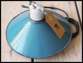 VERKOCHT! Oude schotel lamp, mooie petrolgroene kleur
