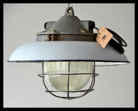 Zeer mooie kooilamp, mooie grijze kleur! supermooie lamp, TOPSTUK! Meerdere beschikbaar!