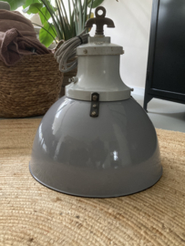 Extreem zeldzame industriële lamp " Industria Rotterdam" , collectors item!