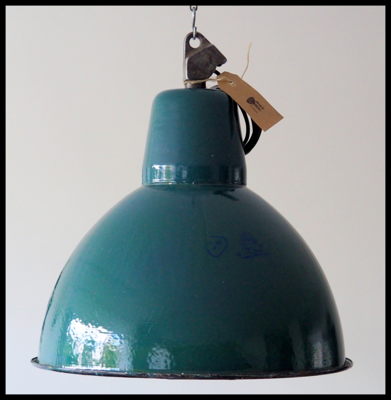 VERKOCHT! Grote petrolkleurige emaille industriële lamp. zeldzaam model (Optioneel: ketting antraciet ca 120cm: geen ketting,optioneel: Plafondkapje metaal: geen plafondkapje) | of stock! | rikus75
