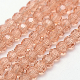 glazen ronde facetkraal 6mm light salmon, 15 stuks